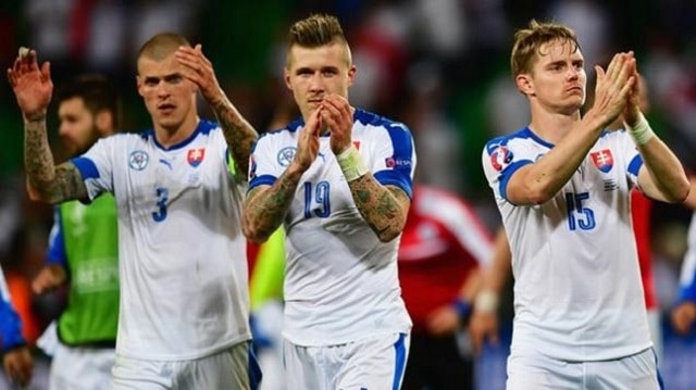 Soi kèo bóng đá Slovakia vs Cộng hòa Séc, 01:45 – 05/09/2020 – Nations League