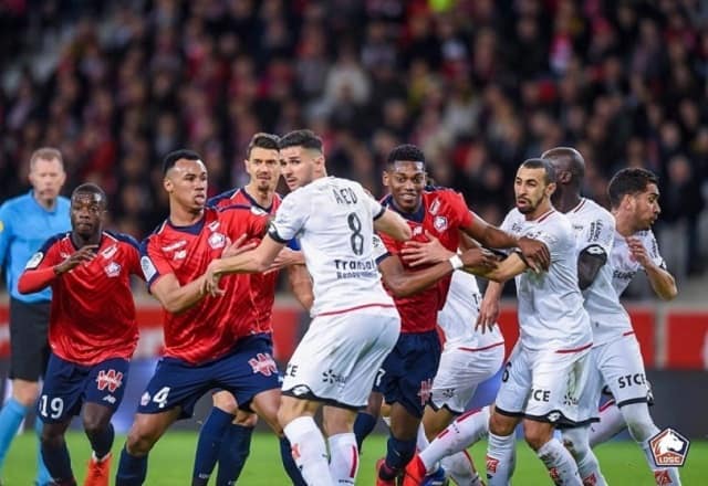 Soi kèo bóng đá Lille vs Dijon, 23:00 – 31/1/2021- VĐQG Pháp [Ligue 1]