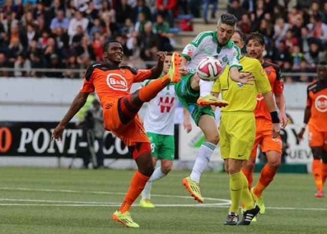 Soi kèo bóng đá Lorient vs St Etienne, 21:00 – 28/2/2021- VĐQG Pháp [Ligue 1]