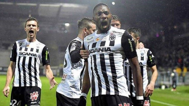 Soi kèo bóng đá Angers vs Dijon, 20:00 – 09/05/2021- VĐQG Pháp [Ligue 1]