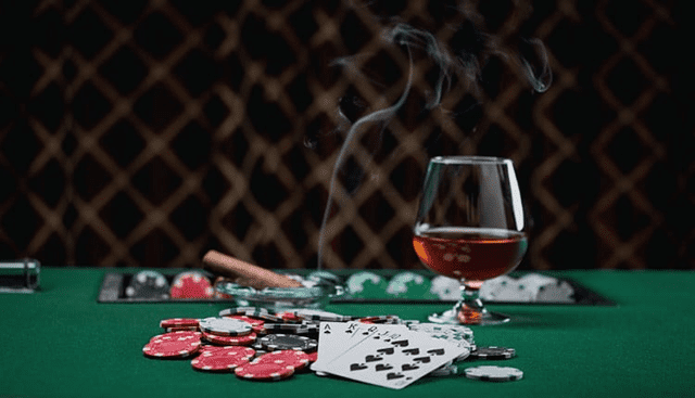 Giải thích một số lệnh dùng và một số thuật ngữ thường được sử dụng trong Poker