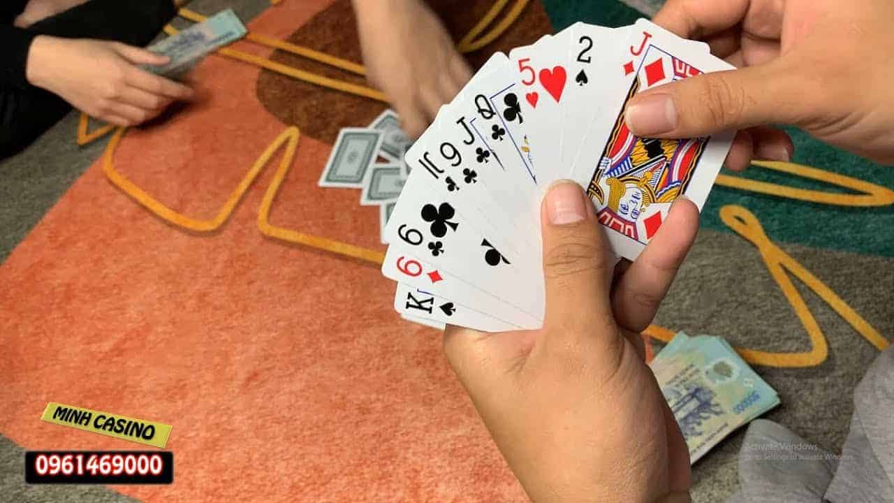 Nắm chắc luật chơi Sâm lốc trước khi khai thác game ăn tiền này